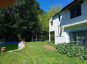 Casa · 149m² · 5 Ambientes · 1 Cochera · Venta Casa 5 Amb Parque y Piscina en Tortuguitas