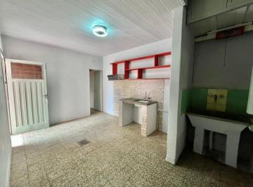 PH · 37m² · 2 Ambientes · Alquiler PH 2 Ambientes con Patio Loma Hermosa