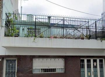 Casa · 250m² · 4 Ambientes · 1 Cochera · Casa en Alquiler 4 Ambientes