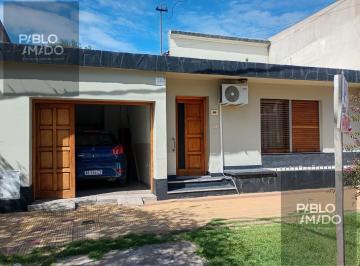 Casa · 124m² · 5 Ambientes · 1 Cochera · Casa en La Plata