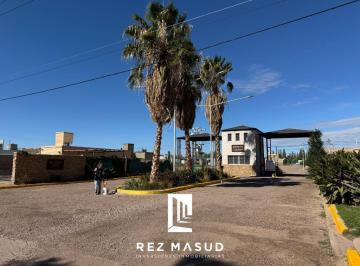 Terreno · 300m² · Terreno en Venta