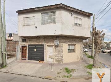 Departamento · 65m² · 5 Ambientes · 1 Cochera · Departamento en Venta - 4 Dorm. 1 Baño - Cochera - 70 m² - Quilmes