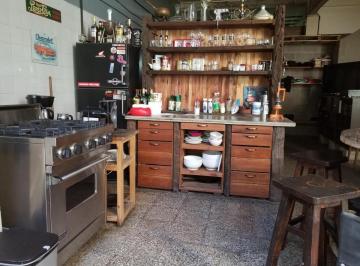 PH · 280m² · 2 Ambientes · 4 Cocheras · PH en Venta - 1 Dormitorio 2 Baños 4 Cocheras - 300 m² - Boedo