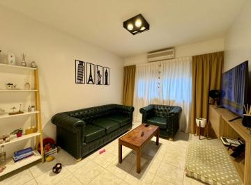 Departamento · 80m² · 4 Ambientes · Departamento en Venta - 3 Dorm. 2 Baños - El Palomar