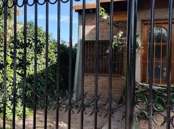 Casa de 5 ambientes, Las Cañas · Casa Muy Luminosa