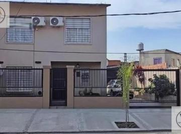 Casa · 140m² · 4 Ambientes · 2 Cocheras · Casa 4 Ambientes Ituzaingo Sur