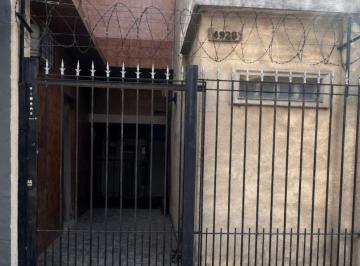 Casa · 92m² · Casa - Jose Clemente Paz