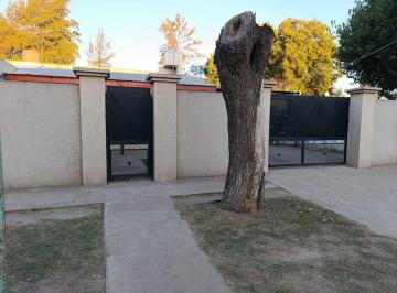 Casa de 3 ambientes, General Rodríguez · Casa en Venta 3 Ambientes con Amplio Parque en General Rodriguez