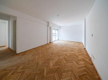Departamento · 67m² · 3 Ambientes · Departamento en Venta de 2 Dorm. en 3 de Febrero y Entre Rios Rosario