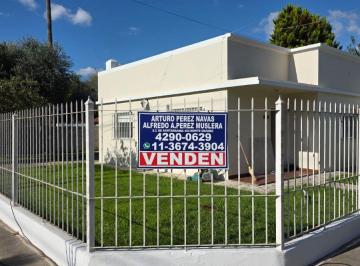 Casa de 3 ambientes, Esteban Echeverría · Casa con 2 Dorm. en Venta en Luis Guillón