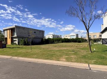 Terreno · 605m² · Venta de Terreno en Barrio Los Ceibos - Puertos