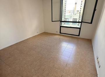Departamento · 60m² · 4 Ambientes · Departamento de Dos Dorm. - Barrio Centro