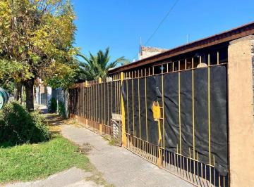 Casa · 120m² · 4 Ambientes · 2 Cocheras · Casa Vta Ituzaingo 3 Amb, Más Depto. a Refaccionar