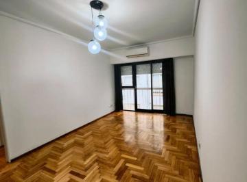 Departamento de 2 ambientes, Lomas de Zamora · Departamento 2 Amb Reciclado en Venta