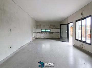 Casa · 162m² · 3 Dormitorios · 3 Cocheras · Venta Casa a Estrenar en Jardines de San Lorenzo