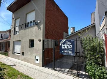 Casa · 70m² · 3 Ambientes · 1 Cochera · Casa en Mar del Plata