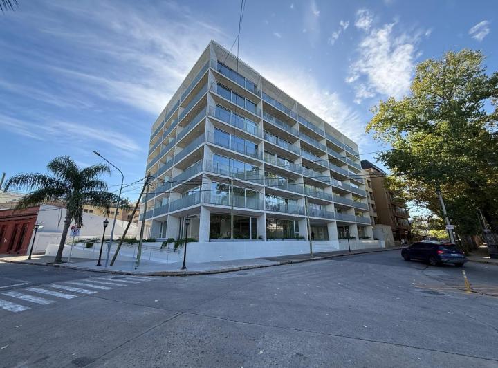 Local comercial · 187m²