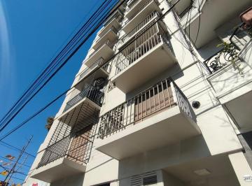 Departamento · 30m² · 1 Ambiente · Cochabamba 3600 Departamento Monoambiente Balcón Al Frente Venta Boedo