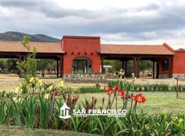 Terreno · 1221m² · Terreno en Venta