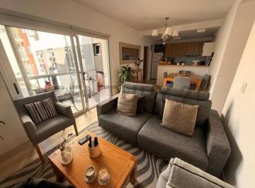 Departamento · 63m² · 3 Ambientes · 1 Cochera · Impecable Tres Ambientes con Cochera