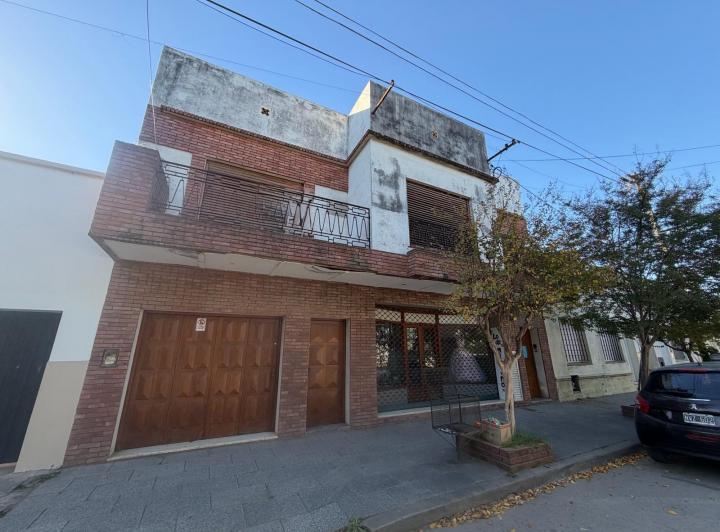 Departamento · 178m² · 5 Ambientes · 1 Cochera