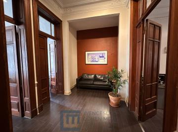 Departamento · 180m² · 6 Ambientes · Departamento en Venta