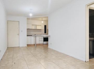 Departamento · 55m² · 2 Ambientes · Nueva Cordoba, 1d con 2 Balcones Frente Sobre Illia.