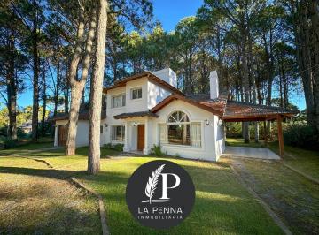 Casa · 170m² · 5 Ambientes · 2 Cocheras · Casa en Venta en Pinamar Norte