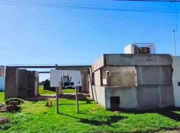 Casa de 3 ambientes, Álvarez · Proyecto de Vivienda - Loteo Santa Rosa Alvarez