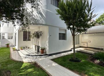 Casa de 12 ambientes, Rosario · Alberdi Sobre Calle Washington!