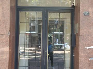 Oficina comercial , Ciudad de Mendoza · Vende Oficinas! Av San Martín 913 Capital, Mendoza.