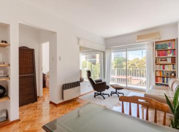 Oficina comercial · 45m² · 2 Ambientes · Luminoso Semipiso en Alquiler Apto Profesional de Dos Ambientes en Vicente López, Cerca de Todo.