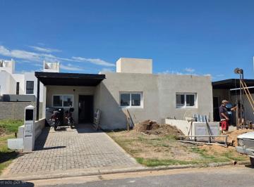 PH · 90m² · 3 Ambientes · 1 Cochera · Duplex a La Venta 2 Dorm. Una Planta Quebradas de Manantiales
