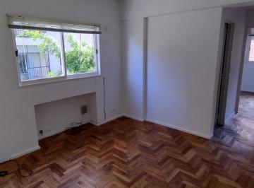 Departamento · 32m² · 2 Ambientes · 2 Amb Superluminoso! a m Plaza Castelli