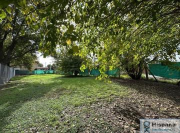 Terreno · 462m² · Lote en Venta en Esquina, Sobre La Calle Santa Celia, del Viso, Pilar.
