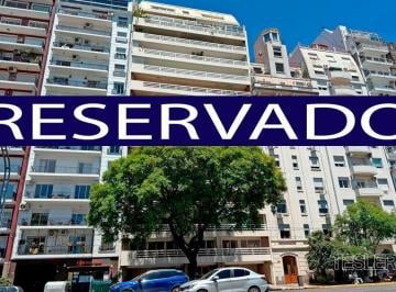 Departamento · 231m² · 4 Ambientes · 1 Cochera · Piso Sobre Av del Libertador Todo Luz y Vista 3 Dorm. Cochera Fija Vigilancia 24hs
