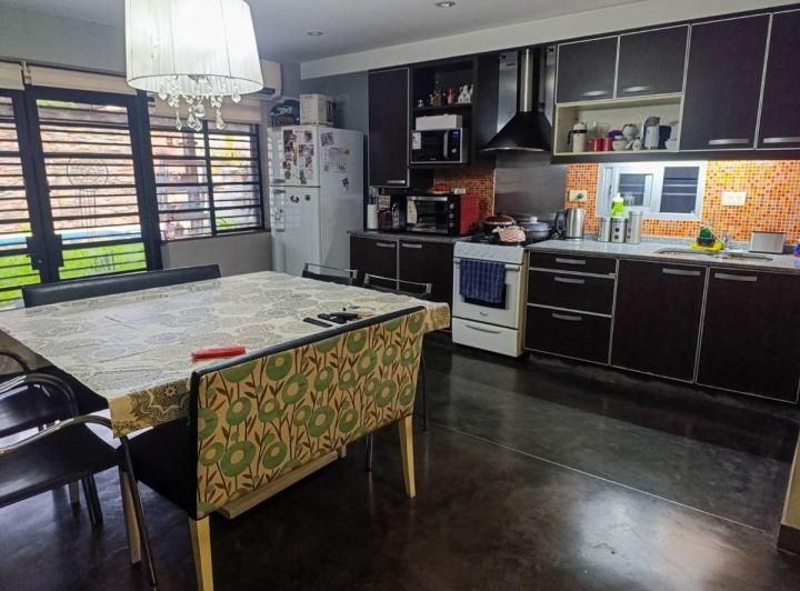 Casa · 158m² · 5 Ambientes · 1 Cochera