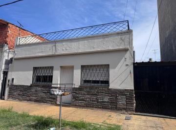 Casa · 100m² · 3 Ambientes · 2 Cocheras · Casa 3 Ambientes Venta San Justo Cochera