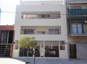 Departamento de 1 ambiente, Villa Luro · Dueño Alquila Monoambiente Divisible en Villa Luro. Muy Bajas Expensas