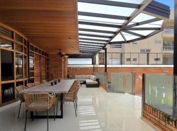 Casa · 905m² · 6 Ambientes · 8 Cocheras · Venta Casa con Cochera, Piscina, Vestidor en Villa Devoto