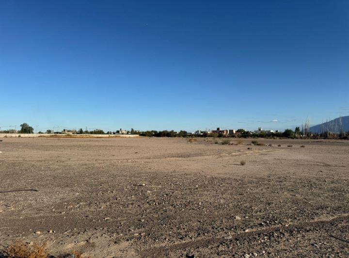 Terreno · 3500m²
