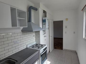 Departamento · 62m² · 4 Ambientes · Departamento 4 Ambientes - Muy Buen Estado - Muy Luminoso. Gran Oportunidad de Compra!