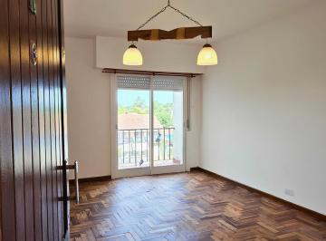 Departamento · 62m² · 4 Ambientes · Departamento 4 Ambientes - Muy Buen Estado - Muy Luminoso. Gran Oportunidad de Compra!