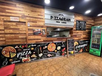 Fondo de comercio · 80m² · Fondo de Comercio Pizzería en Caseros