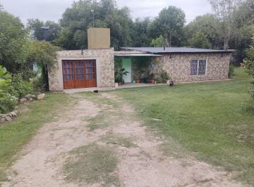 Casa · 260m² · 7 Ambientes · 1 Cochera · Hermosa Casa en Tanti con Pileta Mas 2 Deptos