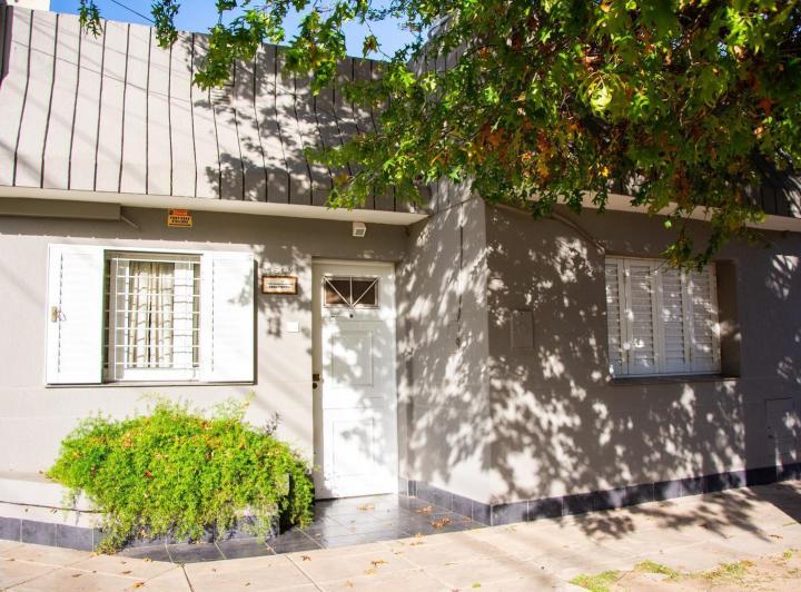 Casa · 127m² · 4 Ambientes · 1 Cochera