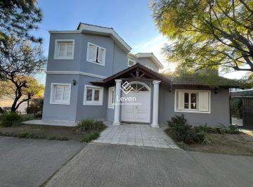 Casa · 450m² · 7 Ambientes · 4 Cocheras · Venta Casa 4 Dorm. Villa Belgrano Sobre Nepper Categoria