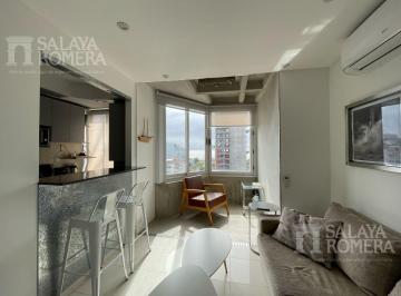Departamento · 53m² · 3 Ambientes · 1 Cochera · Departamento Alquiler Temporario 3 Ambientes - Olivos Cochera