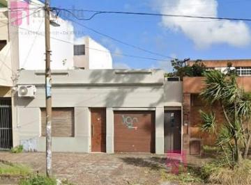 Casa · 85m² · 3 Ambientes · Casa PH en Venta en Quilmes