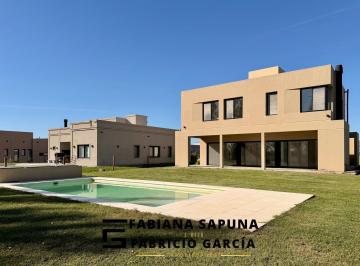 Casa · 175m² · 4 Ambientes · 4 Cocheras · Venta Casa 4 Ambientes a Estrenar - Lagos de San Eliseo